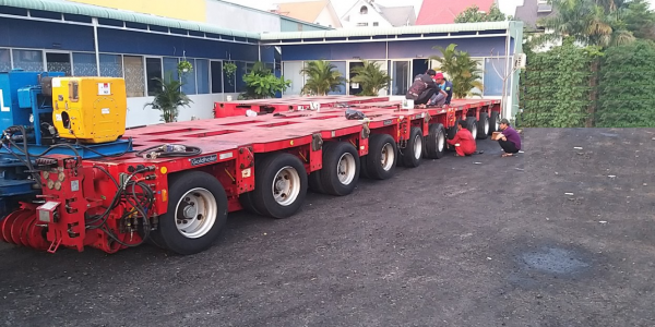 Mooc thuỷ lực tự hành (SPMT)